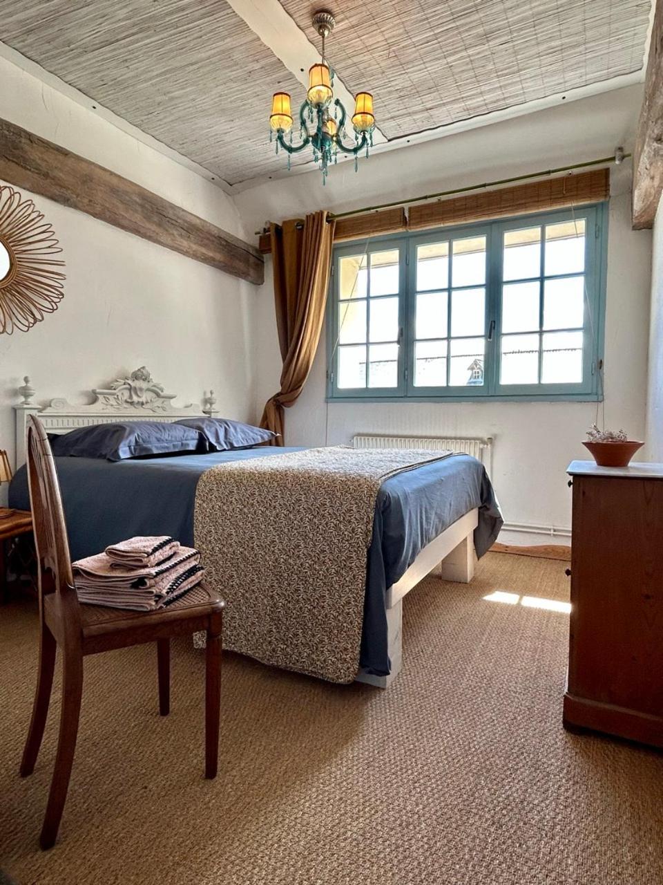 Chambres D'Hotes Manoir Du Chene Nonant Экстерьер фото